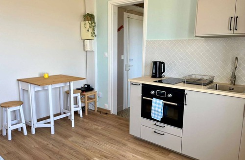 Langrune-sur-Mer Apartment | Bleu Langrune - Sea view studio