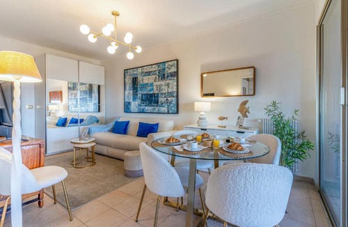 Beaulieu-sur-Mer Apartment | BLUE RIVIERA - vue mer - proche centre et gare