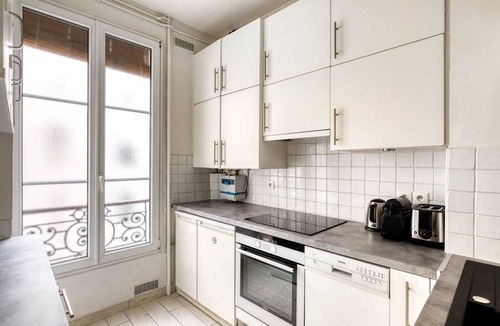 Arsenal Apartment | Blueground | Bastille, elev & intercom, nr Seine