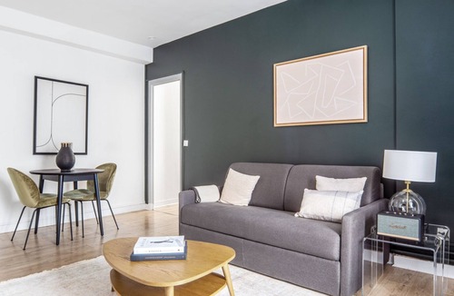 Quartier du Gros-Caillou Apartment | Blueground | Champs de Mars, elev, nr Eiffel Tower