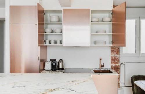 Saint-Thomas-d'Aquin Apartment | Blueground | Invalides, furnished & equipped