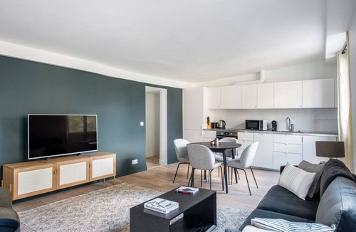 Arsenal Apartment | Blueground | Marais, nr boutiques, Saint-Paul
