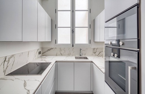 L'Europe Apartment | Blueground | Monceau, furnished, nr Parc Monceau