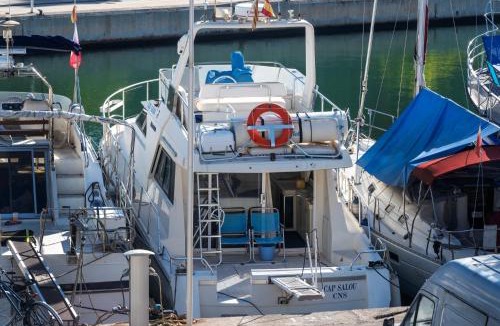 Sant Adria de Besos Boat Rental | Boat Accommodations Barcelona