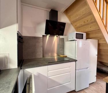 Saint-Nic Apartment | Bord de Mer - Plage 100m - GR34 à 2 minutes - Parking Gratuit