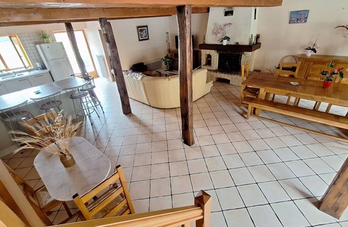 Saint-Gauderic House | BOYER BAS COTTAGE (2–10 people) With Private Pool