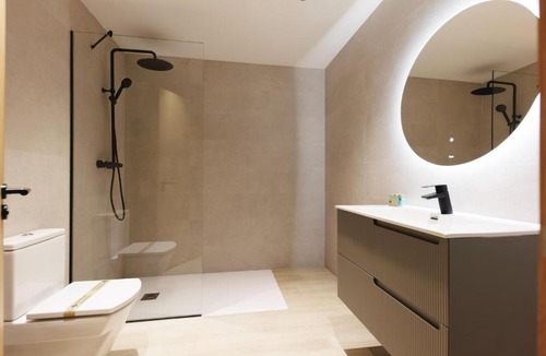 Eixample Apartment | Bravissimo Centre, Modern 2-bedroom apartment