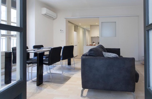 Old Town Apartment | Bravissimo Cort Reial-2B