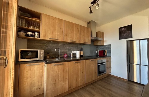 Font-Romeu-Odeillo-Via Apartment | Breathtaking view of the Pyrenees, close to all amenities, family-friendly.