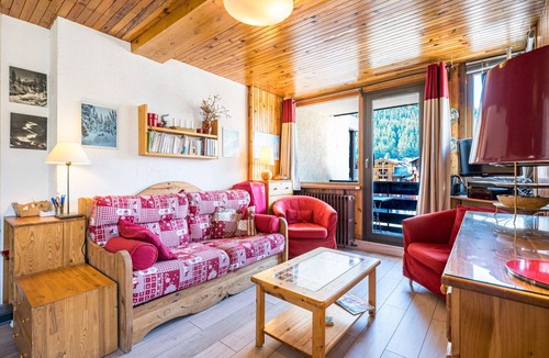 Val-d'Isere Apartment | Bright apartment in Val-d'Isère center for 5 people