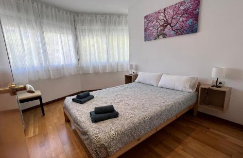 El Guinardo Apartment | Bright apartment in Maragall