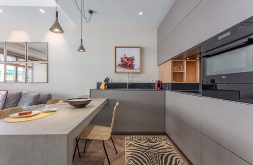 Hispanoamerica Apartment | Bright & Functional Studio Near Bernabéu