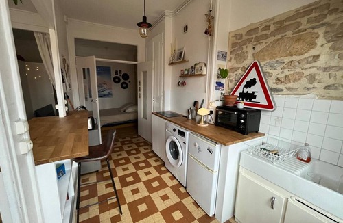 Lyon City Centre Apartment | Bright studio in Lyon, ideal for two people