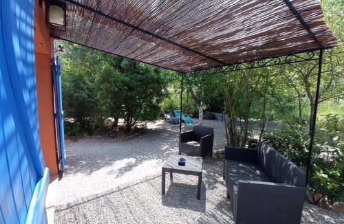 Fayence Cottage | Bright two-room apartment with unobstructed views, air-conditioned, and featuring a garden with trees
