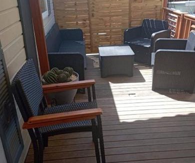 Condrieu House | Bungalow confortable à Condrieu avec piscine partagée