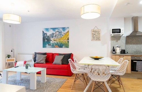 Arinsal Apartment | By Ski Lift, Scenic Terrace & Free Parking