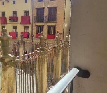 Puente La Reina Apartment | Cálido y acogedor apartamento en el corazón de Puente la Reina