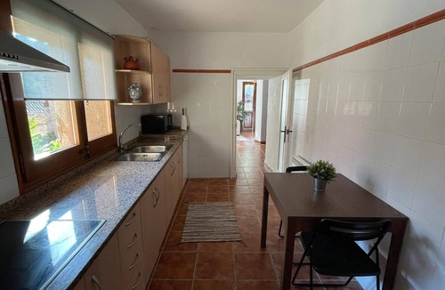 Mura Cottage | Ca la Neus. Rural House (4-8 people) In Mura, Parc Natural de Sant Llorenç.