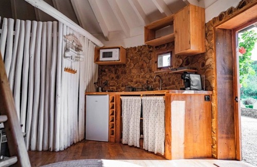 Saint-Amand-de-Coly Cabin | Cabane 3 étoiles - Piscine - ccbfgic
