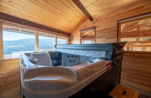 Saint-Symphorien-de-Mahun House | Cabane Ecolodge La Chastanha