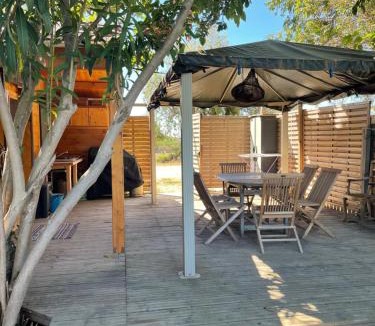 Saintes-Maries-de-la-Mer Ski Chalet | Cabanon au bord du petit Rhône