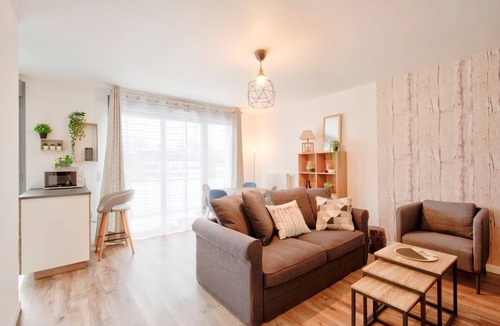 Cachan Apartment | Cachan – Terrasse & Parking privé