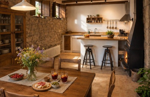 Vilada House | Cal Mestrico casa rural by CalQueROL