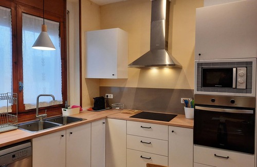Sant Pau dʼOrdal Cottage | Cal Paó, Casa Rural Para 8 Personas, Ideal Para Familias, Patio con Barbacoa