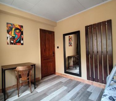 Camarasa Apartment | Cal Perico, apartamento con aire acondicionado y terraza increible