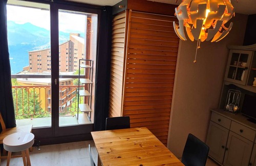Arc-2000 Apartment | Calm apartment with balcony for 4 people in Arc 2000