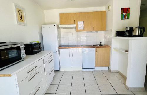 Cambo-les-Bains Apartment | Cambo : T2 Confortable avec Wifi et Parking - FR-1-495-72