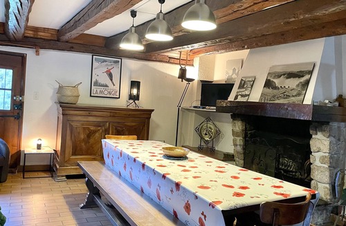 Campan Ski Chalet | Campan Chalet Le Gaciet 8 Personnes au Calme vue Montagnes