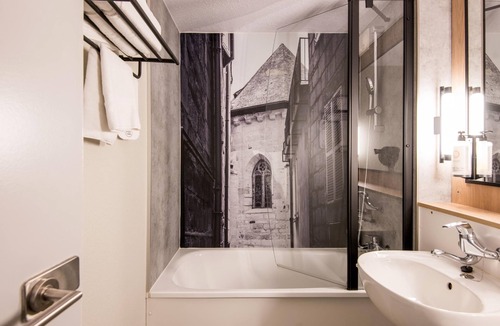 Brive-la-Gaillarde Hotel | Campanile NATURE - Brive-la-Gaillarde