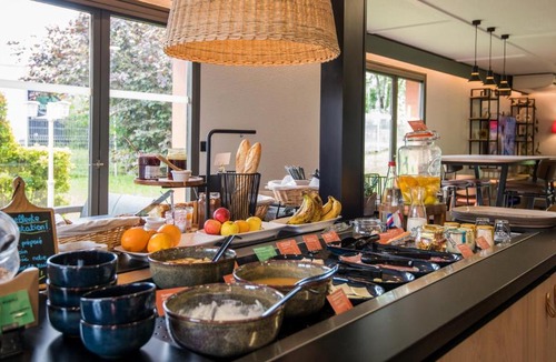 Brive-la-Gaillarde Hotel | Campanile NATURE - Brive-la-Gaillarde