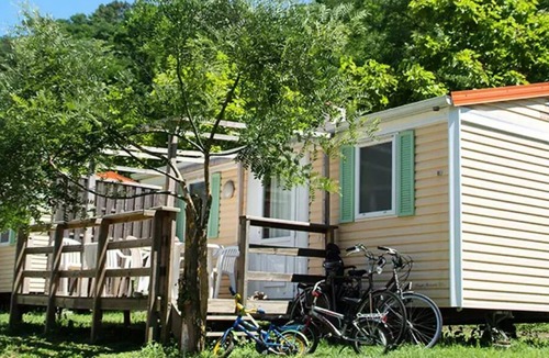Les Ollieres-sur-Eyrieux House | Camping Le Mas De Champel **** - Mobile Home Standard 3 rooms 4 people