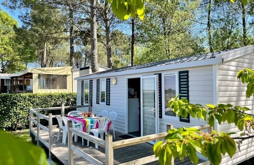 Petit-Palais-et-Cornemps House | Camping 4 étoiles - Piscine - ccbgchi