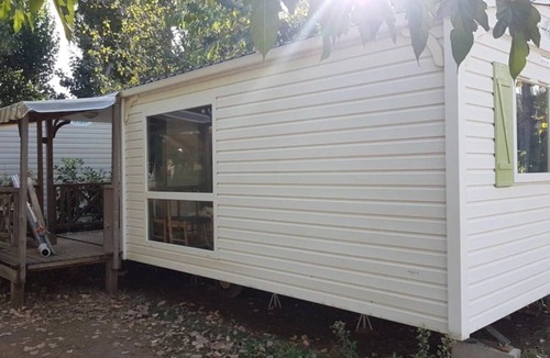 Chauffour-sur-Vell House | Camping 3 étoiles avec piscine - aux portes de la Dordogne