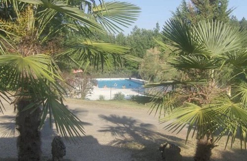 Chauffour-sur-Vell House | Camping 3 étoiles avec piscine - aux portes de la Dordogne