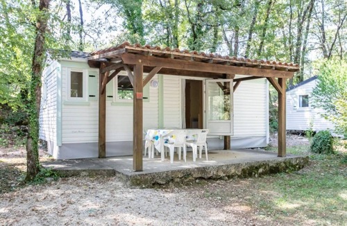Chauffour-sur-Vell House | Camping 3 étoiles - Piscine - ccbfg0c
