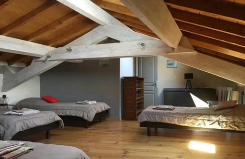 Plats House | Camping 3 étoiles - Piscine - ccbgbcd