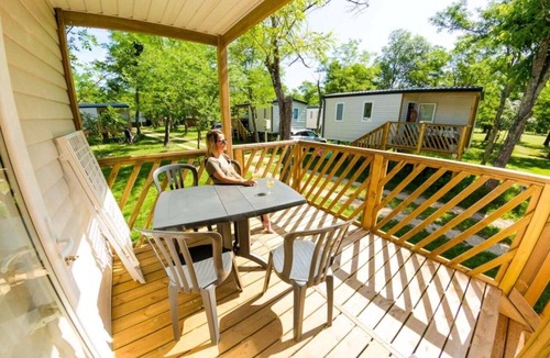 Labeaume House | Camping 3 étoiles - Piscine - ccaiiah