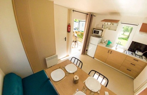 Labeaume House | Camping 3 étoiles - Piscine - ccaiiah