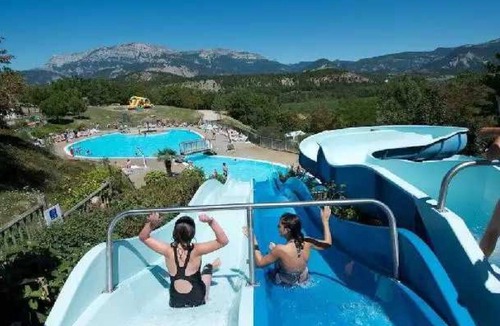 Recoubeau-Jansac House | Camping 4 étoiles - Parc aquatique - eebb0g