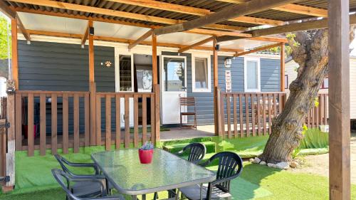 Canet de Mar House | Camping Costa Dorada Bungalow Victoria