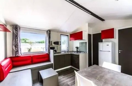 Laroque-des-Alberes House | Camping Des Albères * - Mobilhome for 8 People