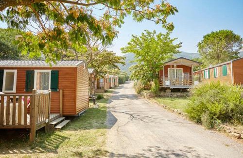 Laroque-des-Alberes Resort | Camping Laroque des Albères