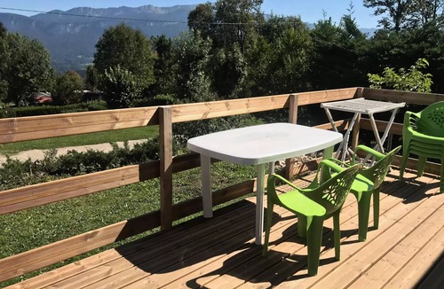 Miribel-les-Echelles House | Camping Le Balcon de Chartreuse* - Lilac mobile home 3 rooms 4/6 people