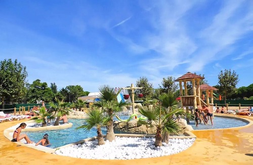 Sainte-Marie-la-Mer House | Camping Le Sainte Marie**** - Mobile home Cosy TV Clim 3 Rooms 4 persons