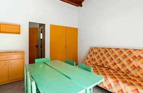 Villefranche-de-Panat House | Camping Yaloer - GÎte for 5 people