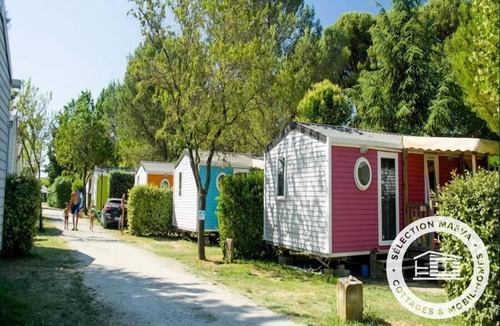 Gallargues-le-Montueux House | Campsite Les Amandiers * - Mobile Home 4 Rooms 6 People